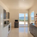 Family With Pool And Sublime Sea View Villa *