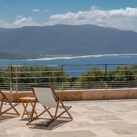Family With Pool And Sublime Sea View *
