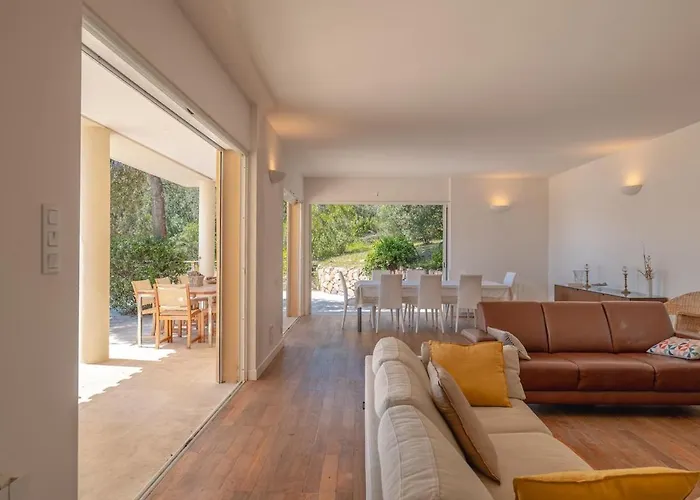 וילה Family With Pool And Sublime Sea View אולמטו